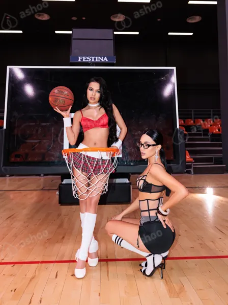 LIANA SEX ADEL