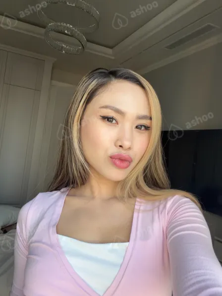 Sugar Baby KIRA